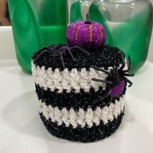 Hand Crafted Spider Toilet Paper Roll Cover Halloween Bathroom Decor Crochet